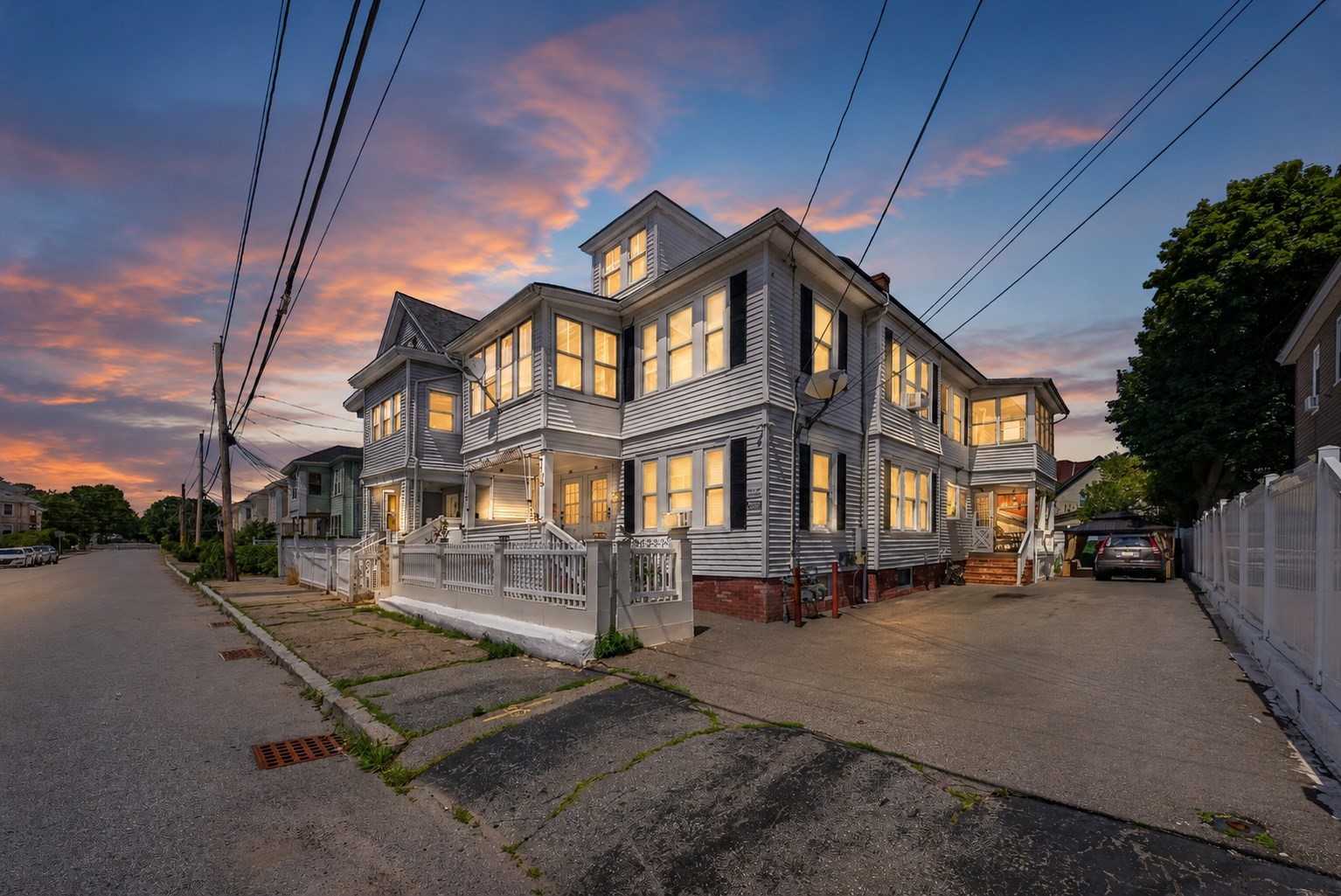136 Sanborn St, Lawrence, MA 01843