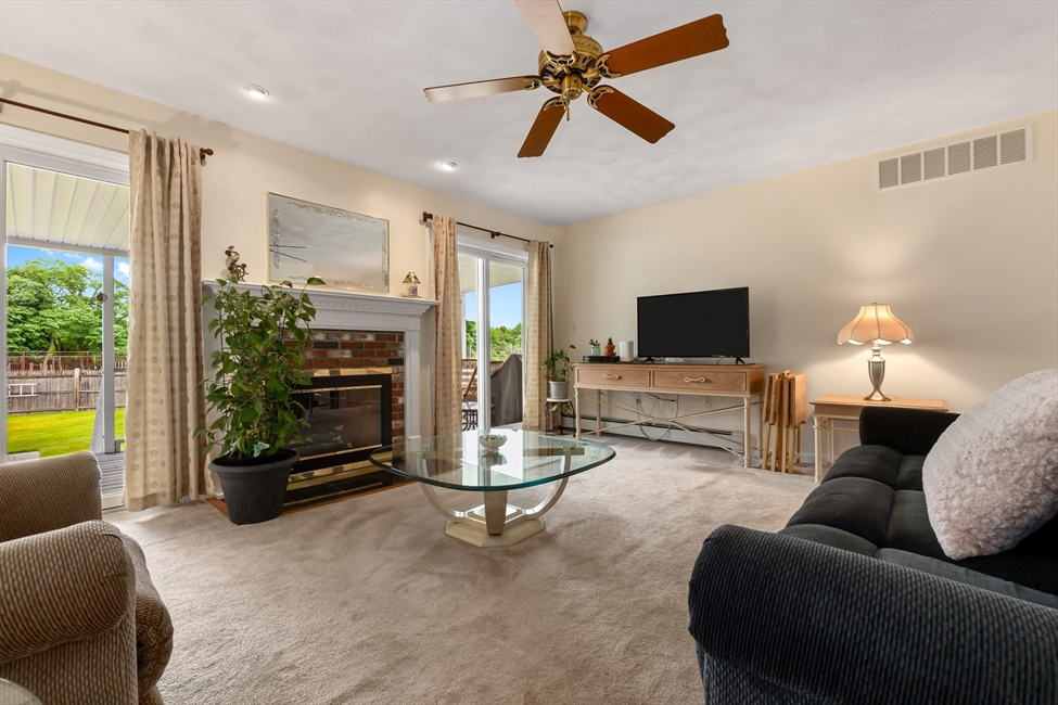 4 Calas Circle, Peabody, MA Image 24