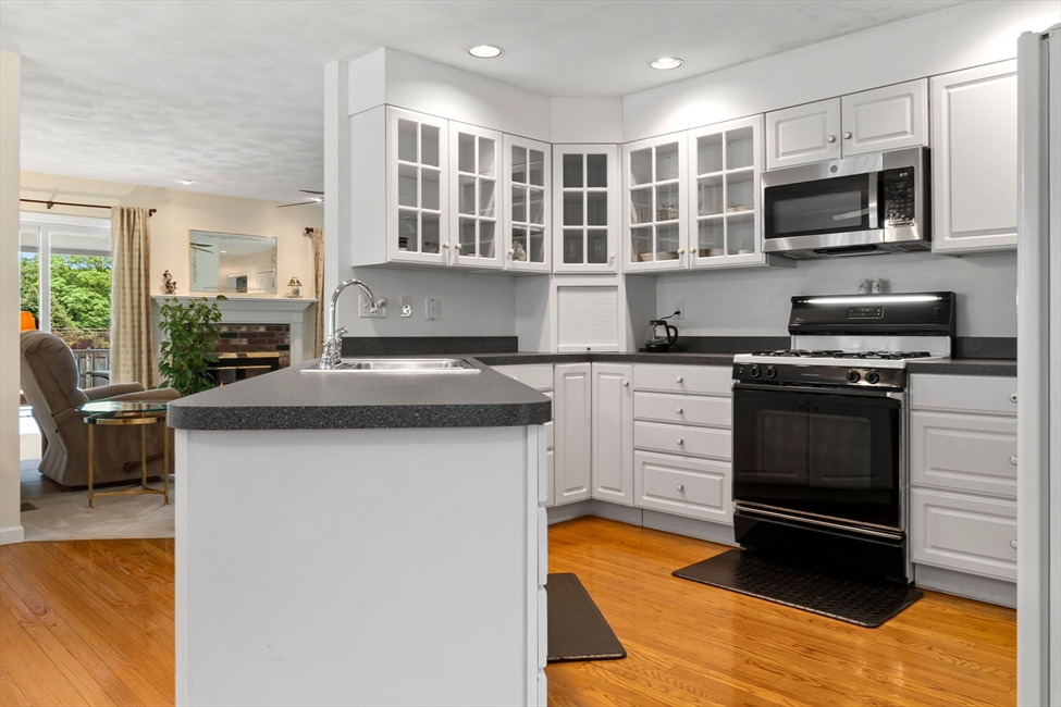 4 Calas Circle, Peabody, MA Image 27