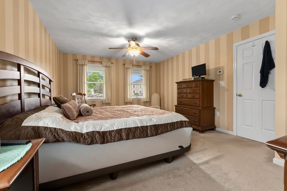 4 Calas Circle, Peabody, MA Image 8