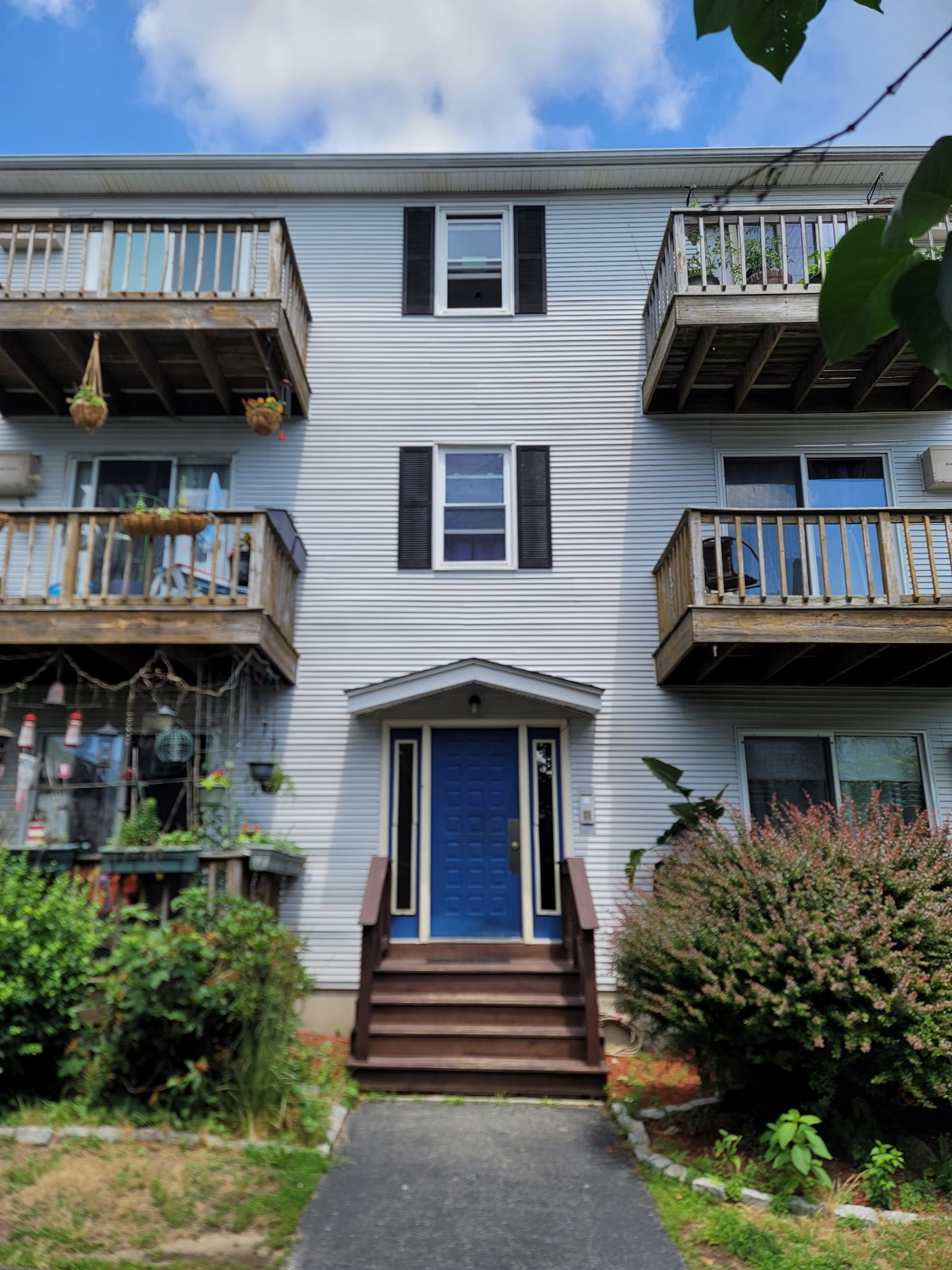 434 Linden St. Unit 4, Fall River, MA 02720