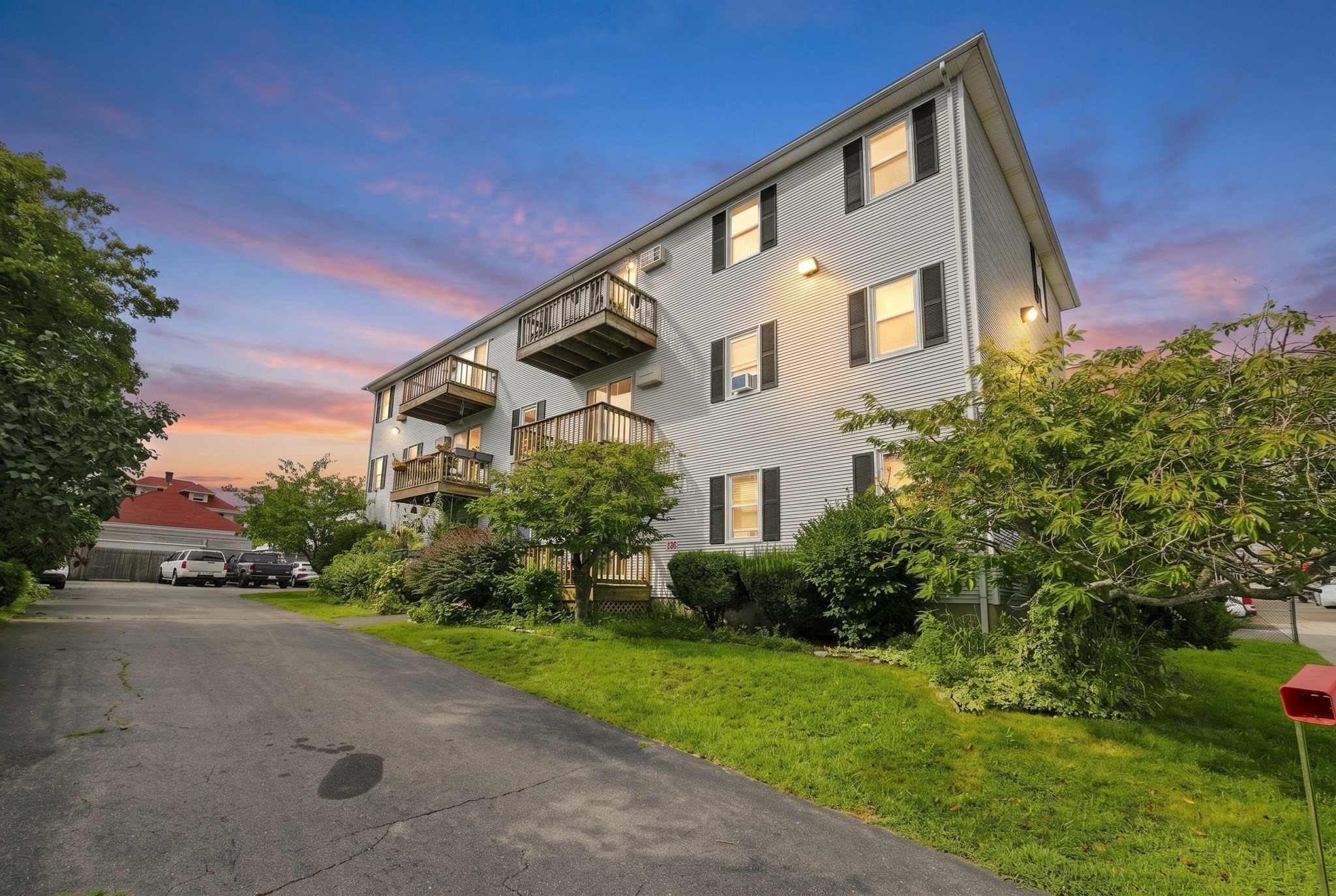 434 Linden St. Unit 4, Fall River, MA 02720 - Image 2