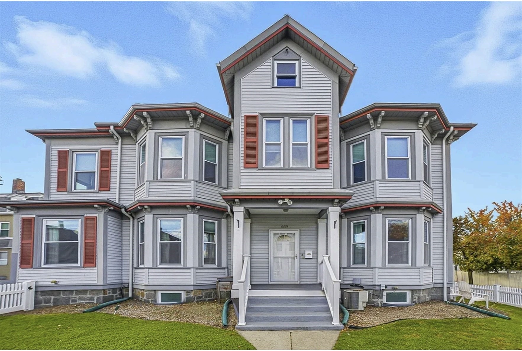 659 Moody St Unit 3, Waltham, MA 02453