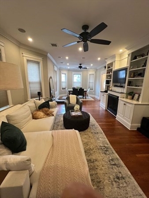 118 King St, Apt 1