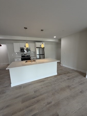 455 Massachusetts Ave, Apt 203