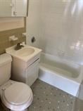 51 South Huntington, Apt 305