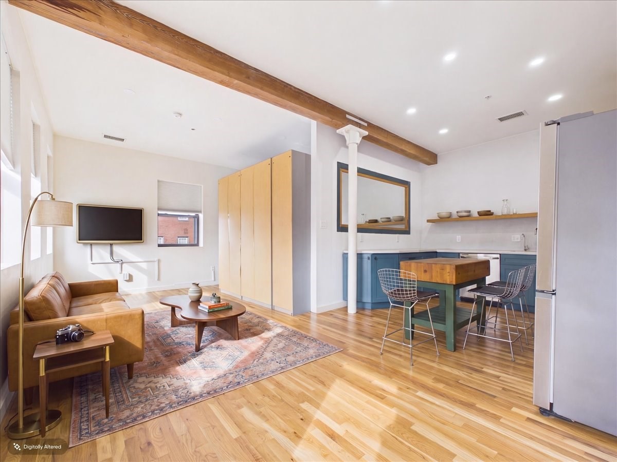 100 Pearl Street Unit 13, Chelsea, MA 02150