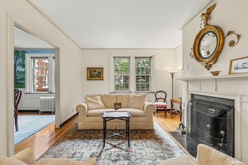 5 Arlington Street, Apt 25
