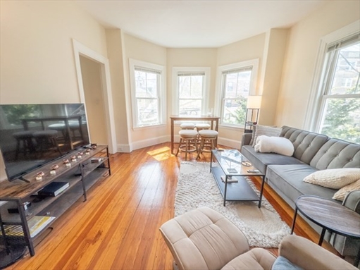 11-13 Wendell Street, Apt 3