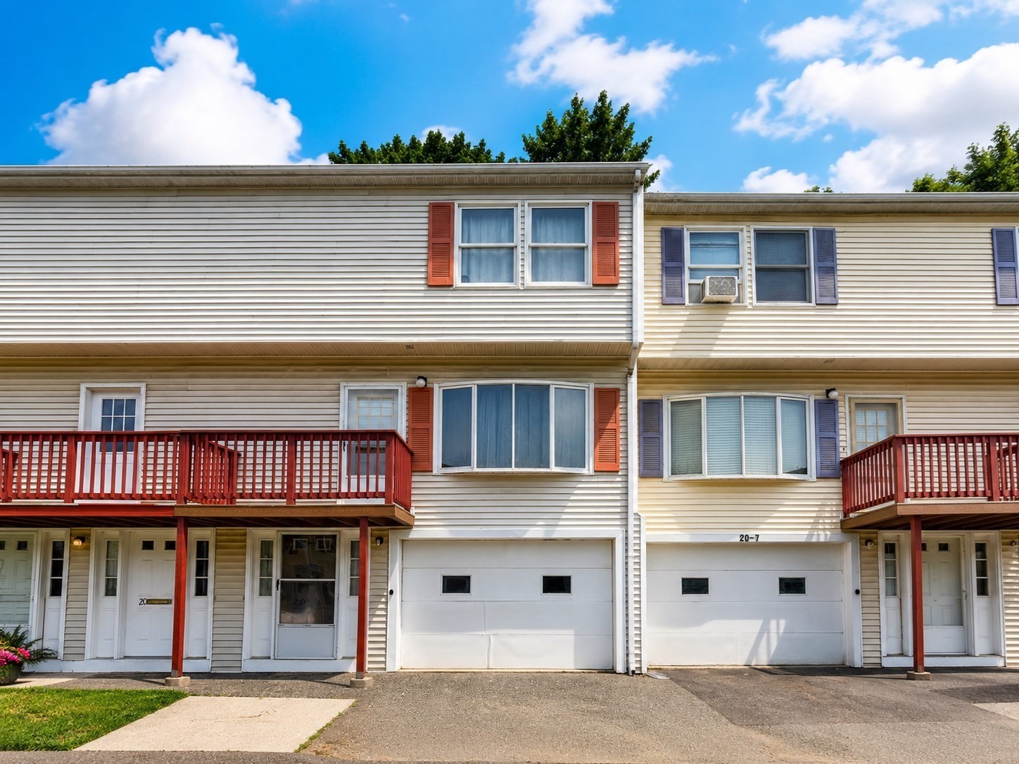 20 Rice Ln, Worcester, MA 01604