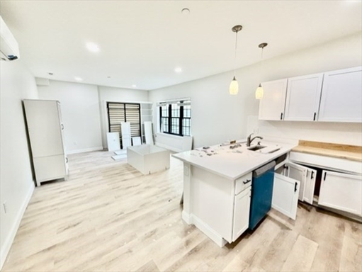 455 Massachusetts Ave, Apt 201
