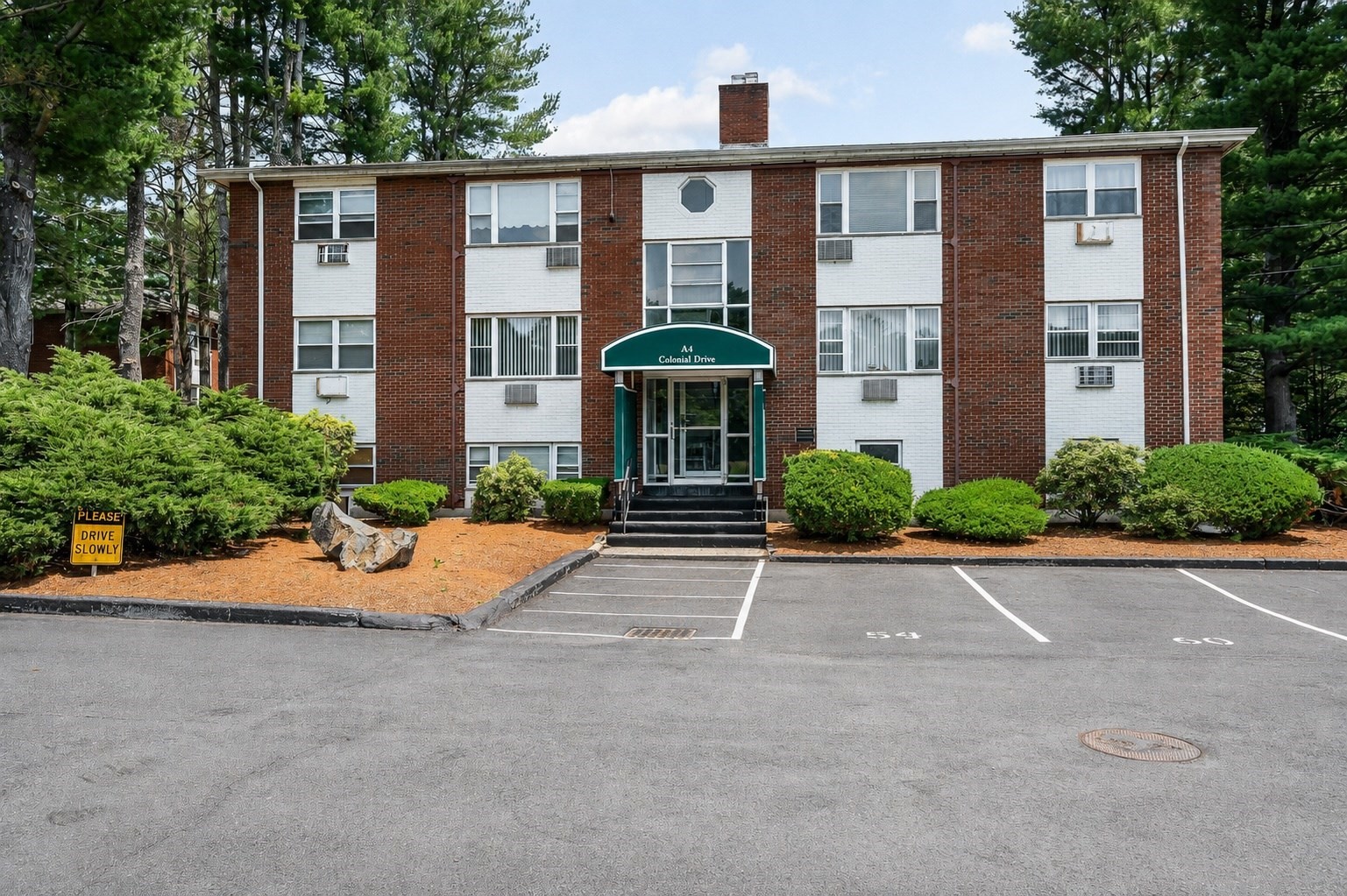 4 Colonial Dr Unit 7, Andover, MA 01810