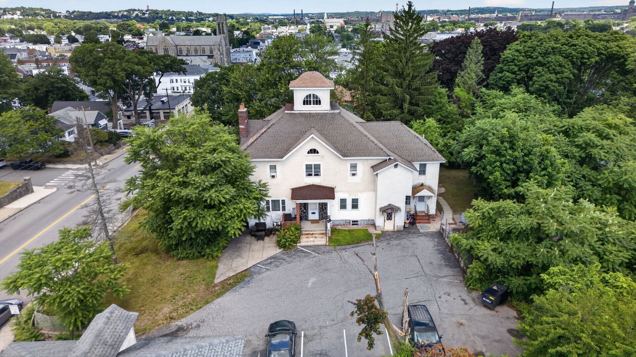 350 S Broadway, Lawrence, MA 01843