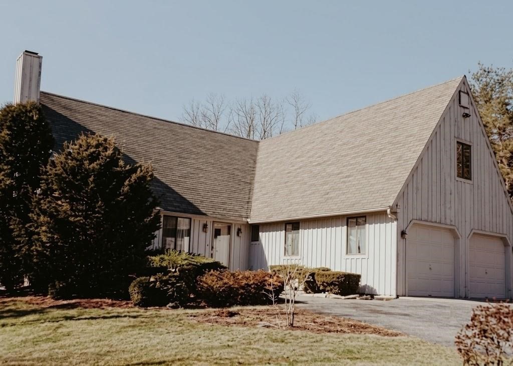 7 Tabor Hill Road, North Smithfield, RI 02896