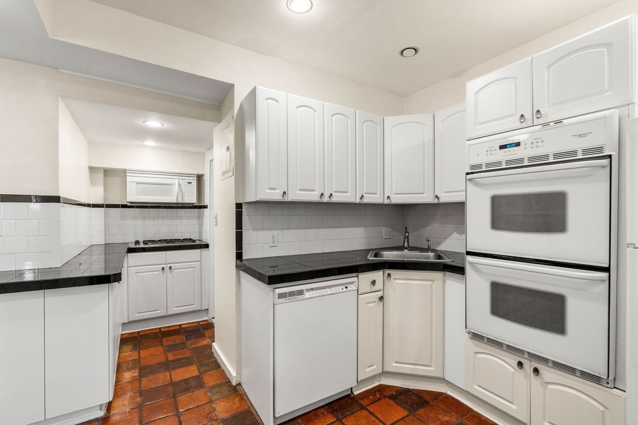 112 Pinckney Street Unit 4, Beacon Hill, Boston, MA 02114 - Image 12