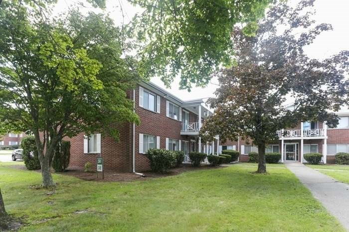 32 Bayberry Dr Unit 3, Sharon, MA 02067