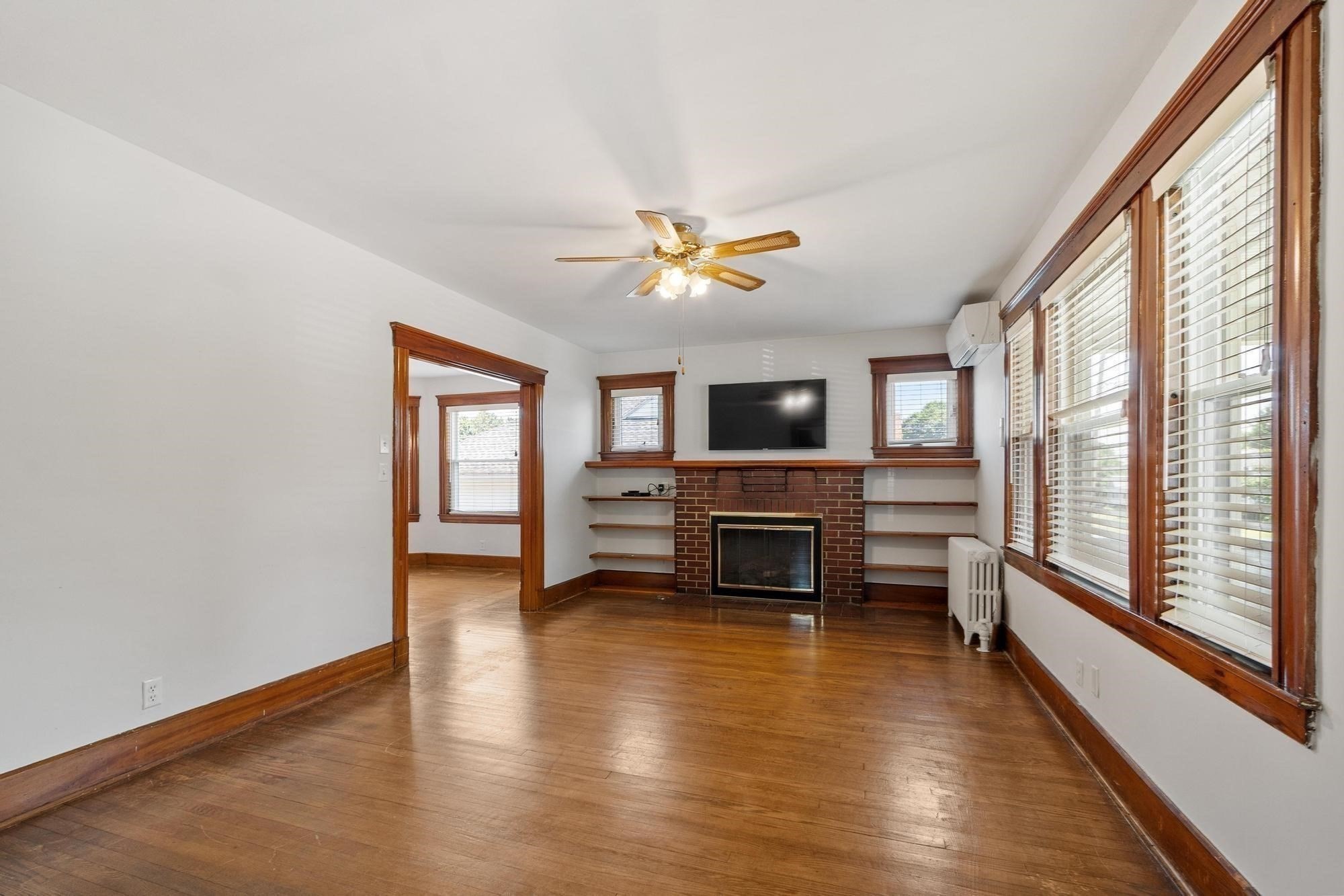 47 Arnold St, Marlborough, MA 01752 - Image 5