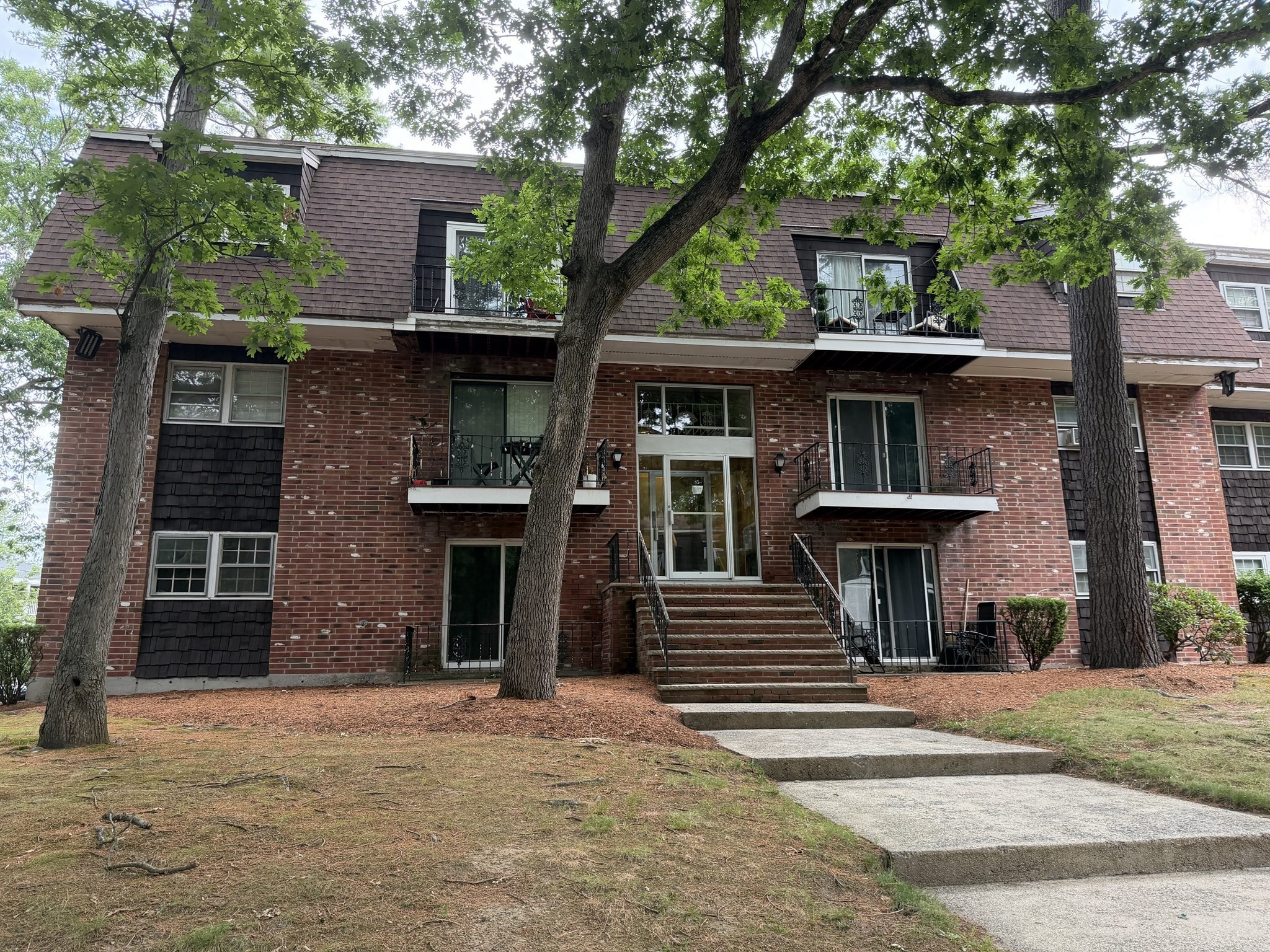 85 Ford Street Unit B, Methuen, MA 01844