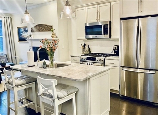 39 Eden Street, Apt 3
