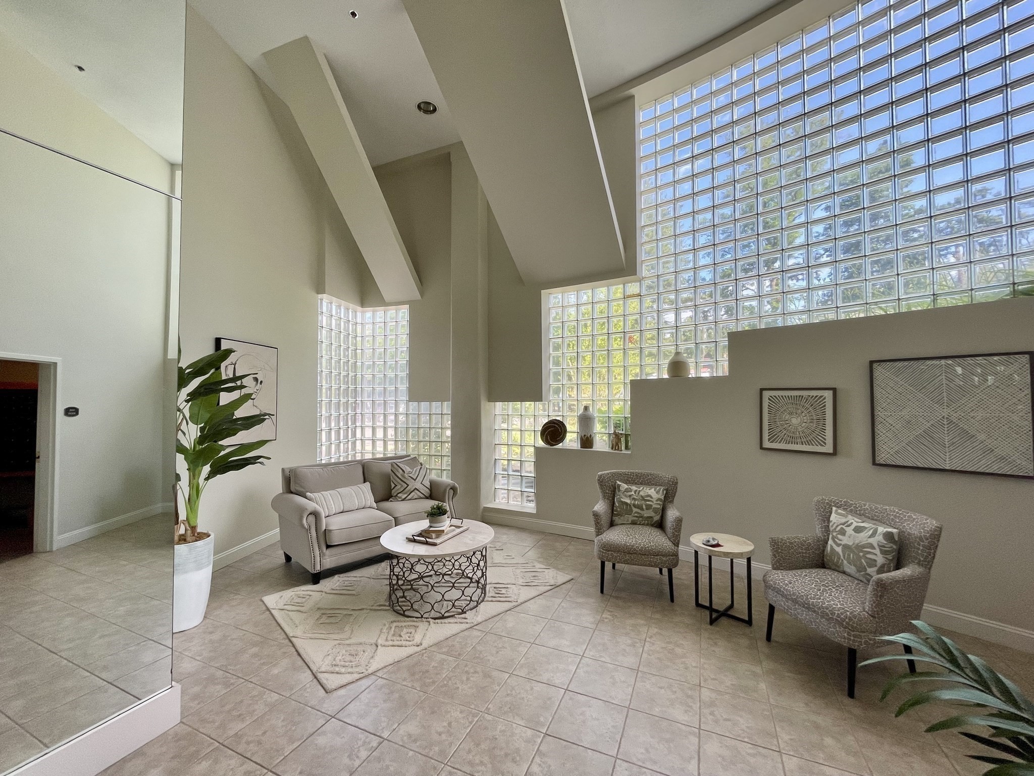 1 Loring Ave Unit 207, Swampscott, MA 01907 - Image 3