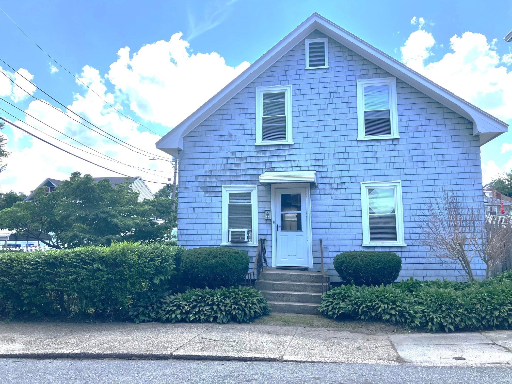 64 Columbus Ave, Lawrence, MA 01841