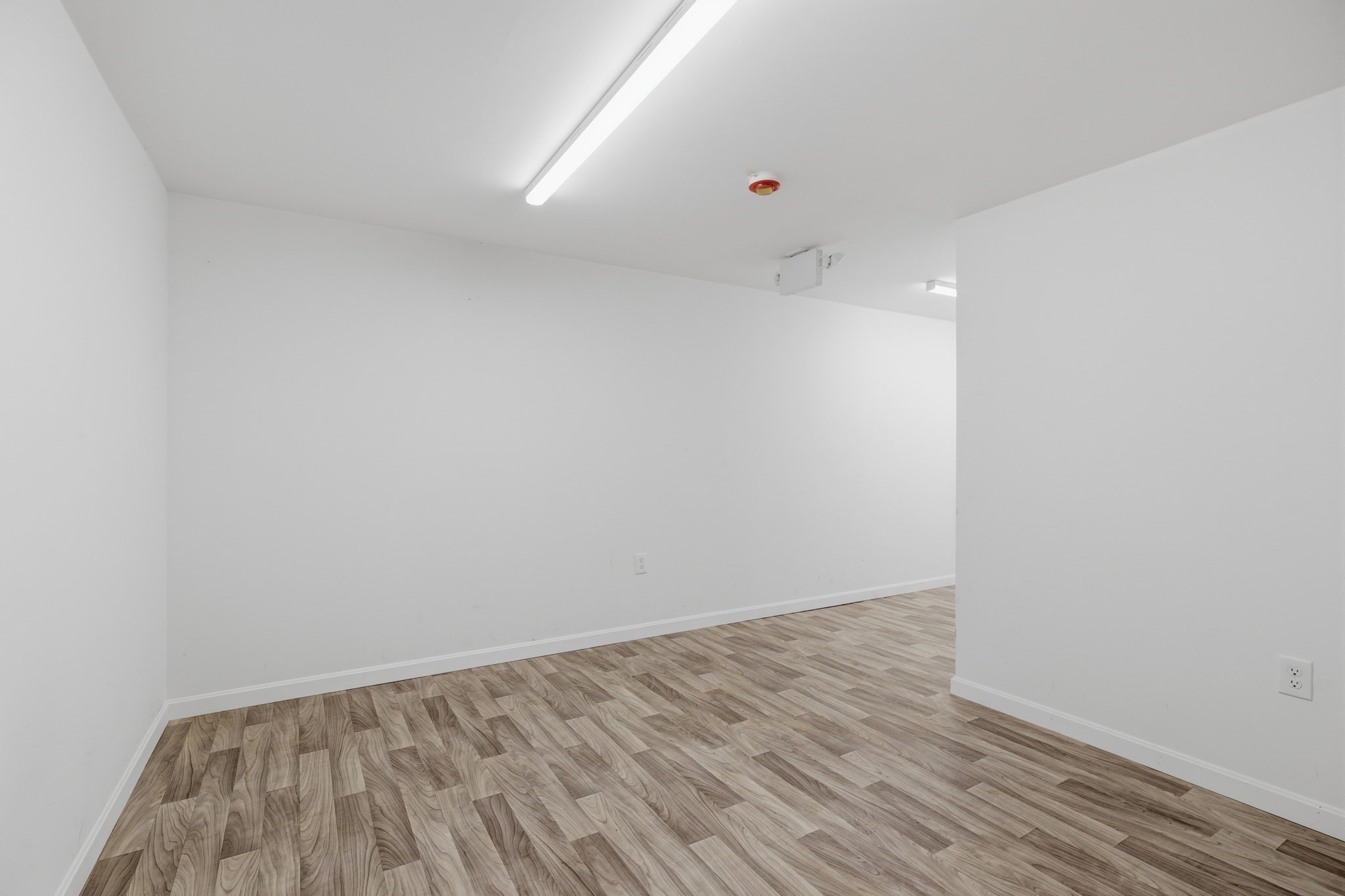 649 Main Street, Waltham, MA 02451 - Image 27