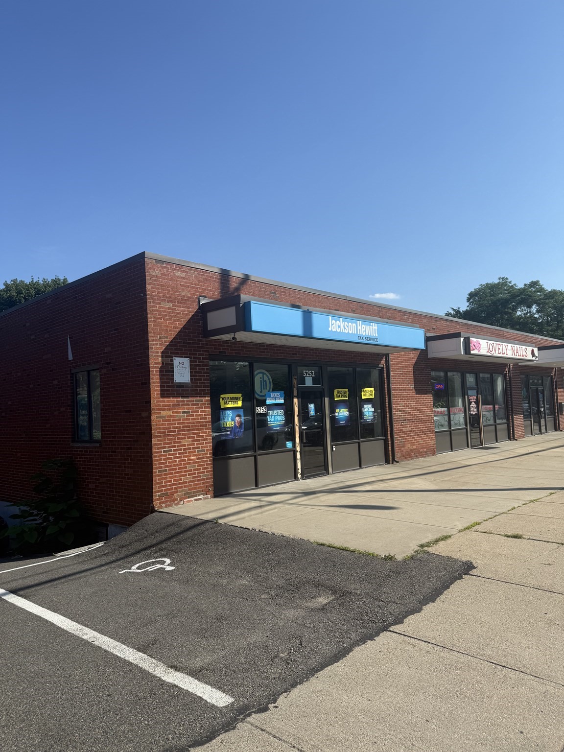 5254 Washington St, West Roxbury, Boston, MA 02132