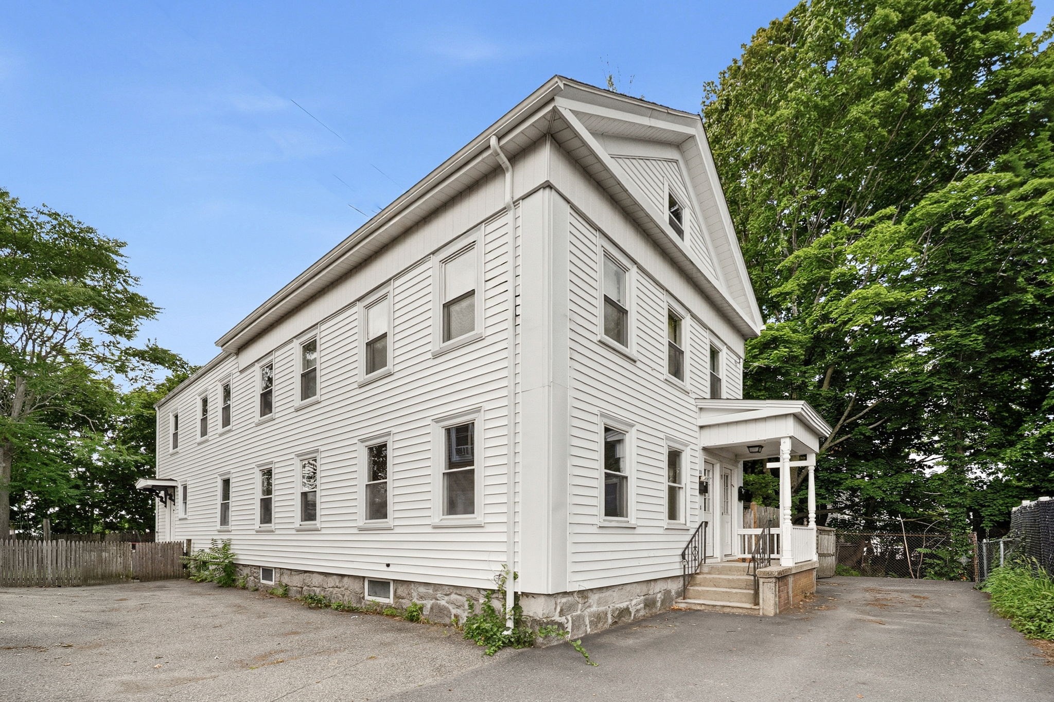 11 Mount Pleasant St Unit 11, Waltham, MA 02452