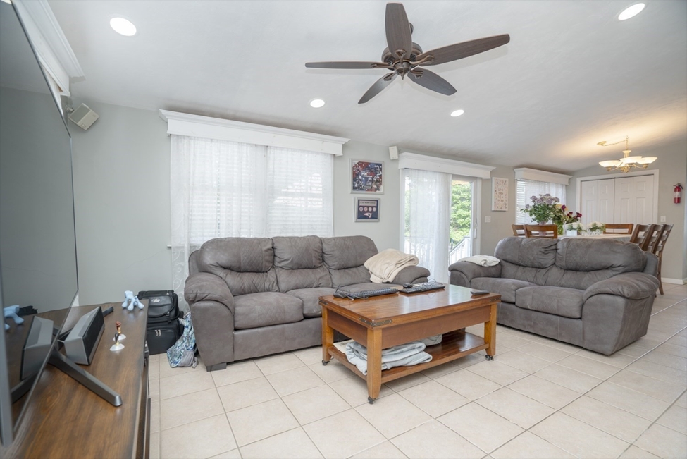 3 Winnegance Ave, Peabody, MA Image 12