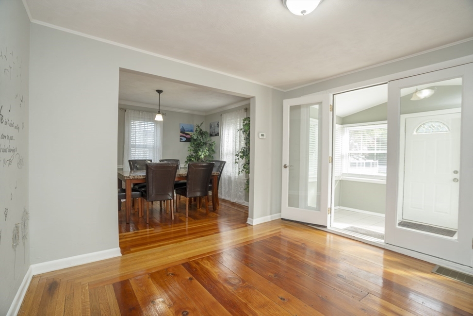 3 Winnegance Ave, Peabody, MA Image 6