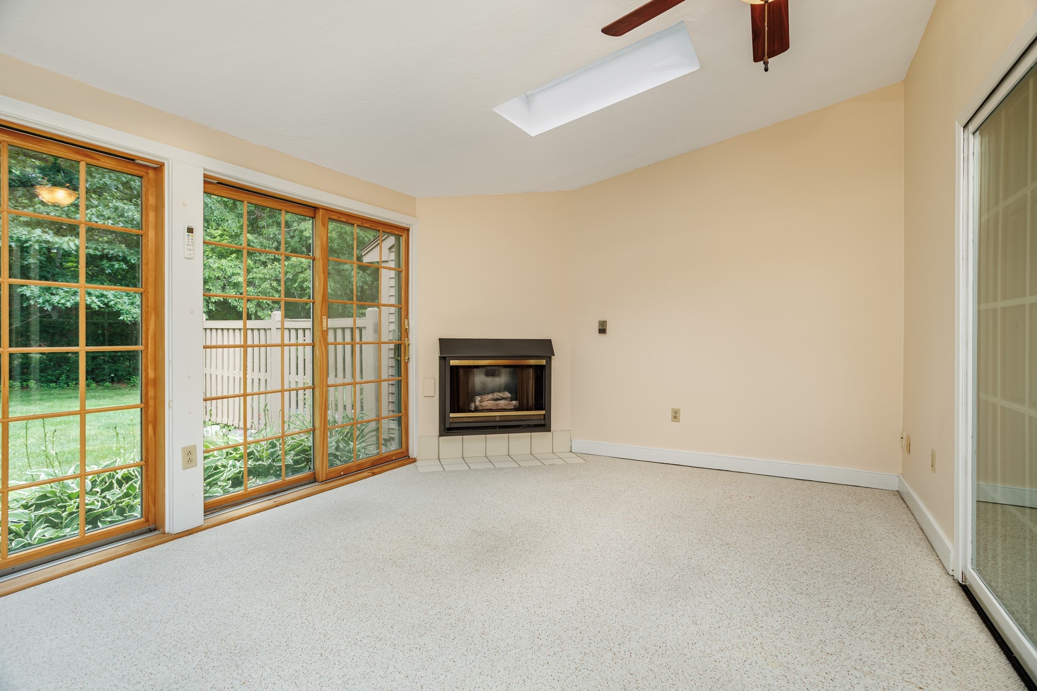 212 Ridgefield Cir Unit 212B, Clinton, MA 01510 - Image 15