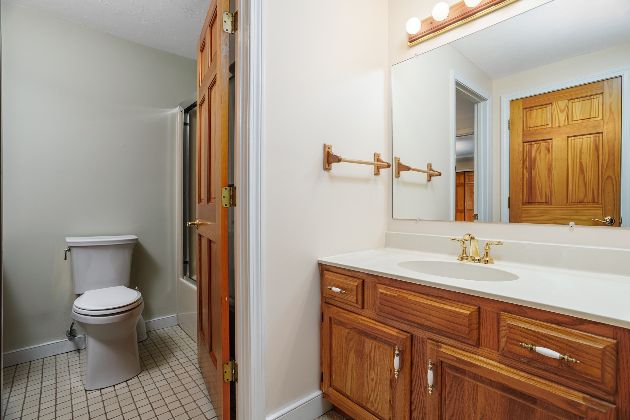 212 Ridgefield Cir Unit 212B, Clinton, MA 01510 - Image 32