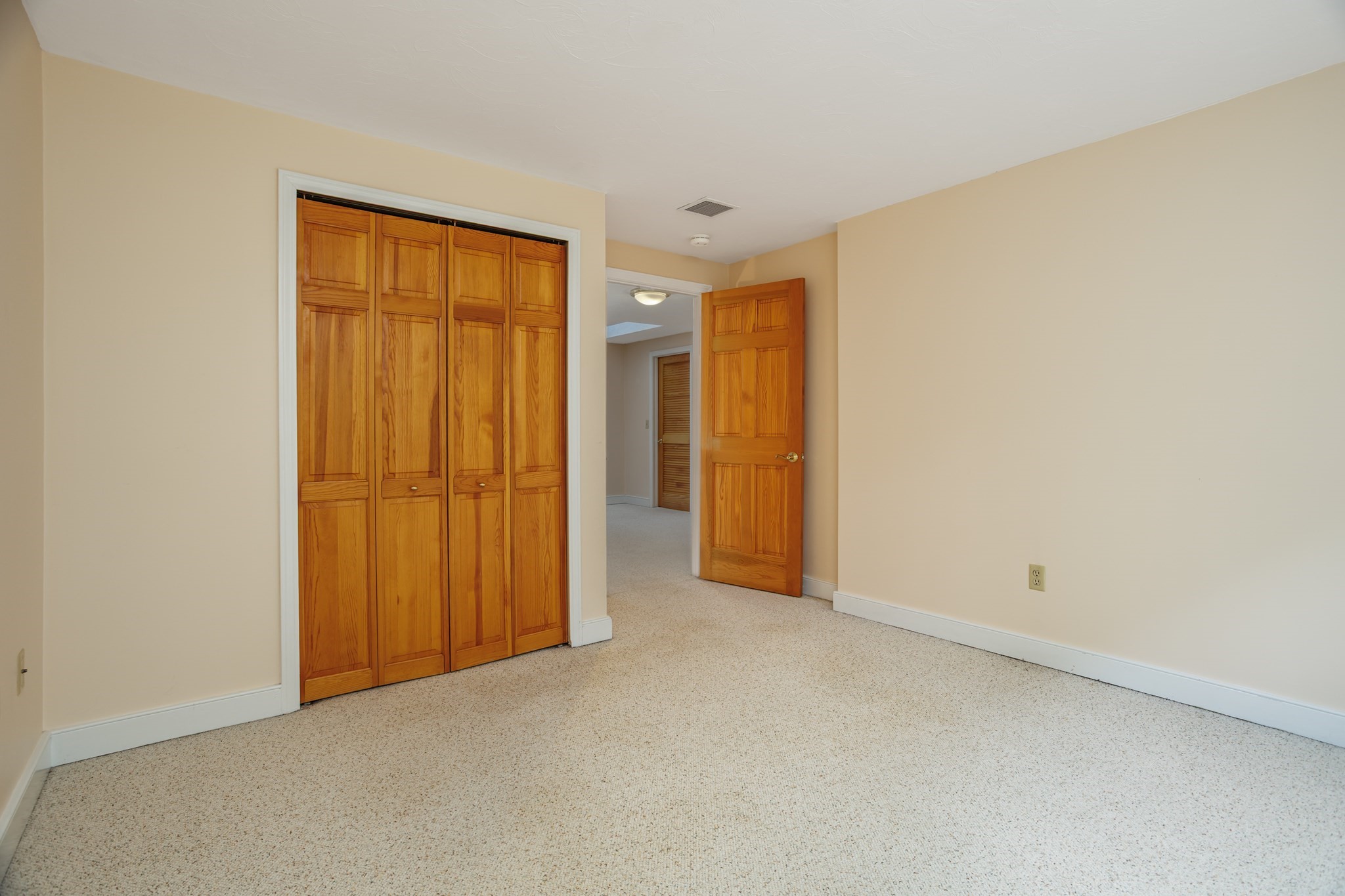 212 Ridgefield Cir Unit 212B, Clinton, MA 01510 - Image 36