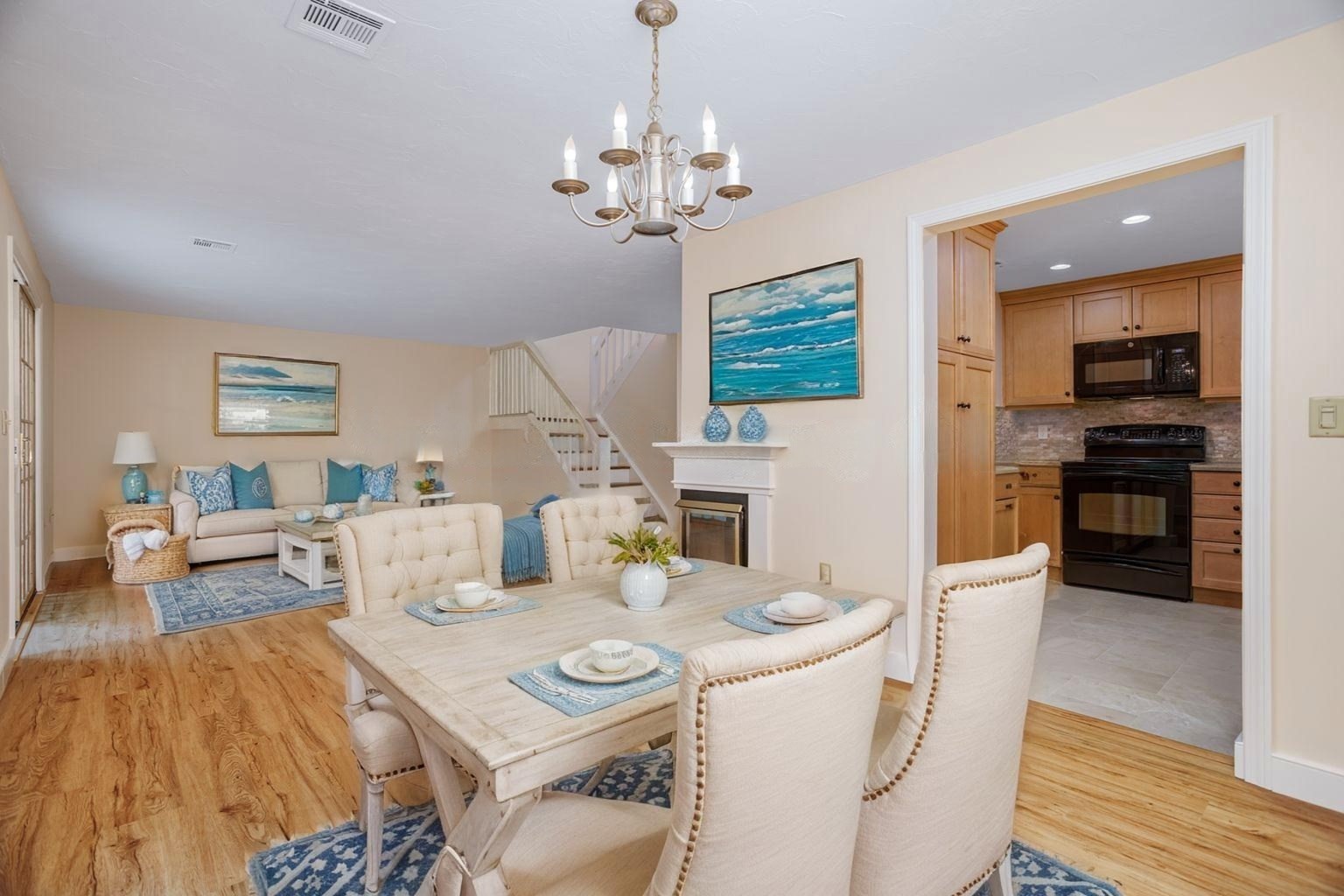 212 Ridgefield Cir Unit 212B, Clinton, MA 01510 - Image 9