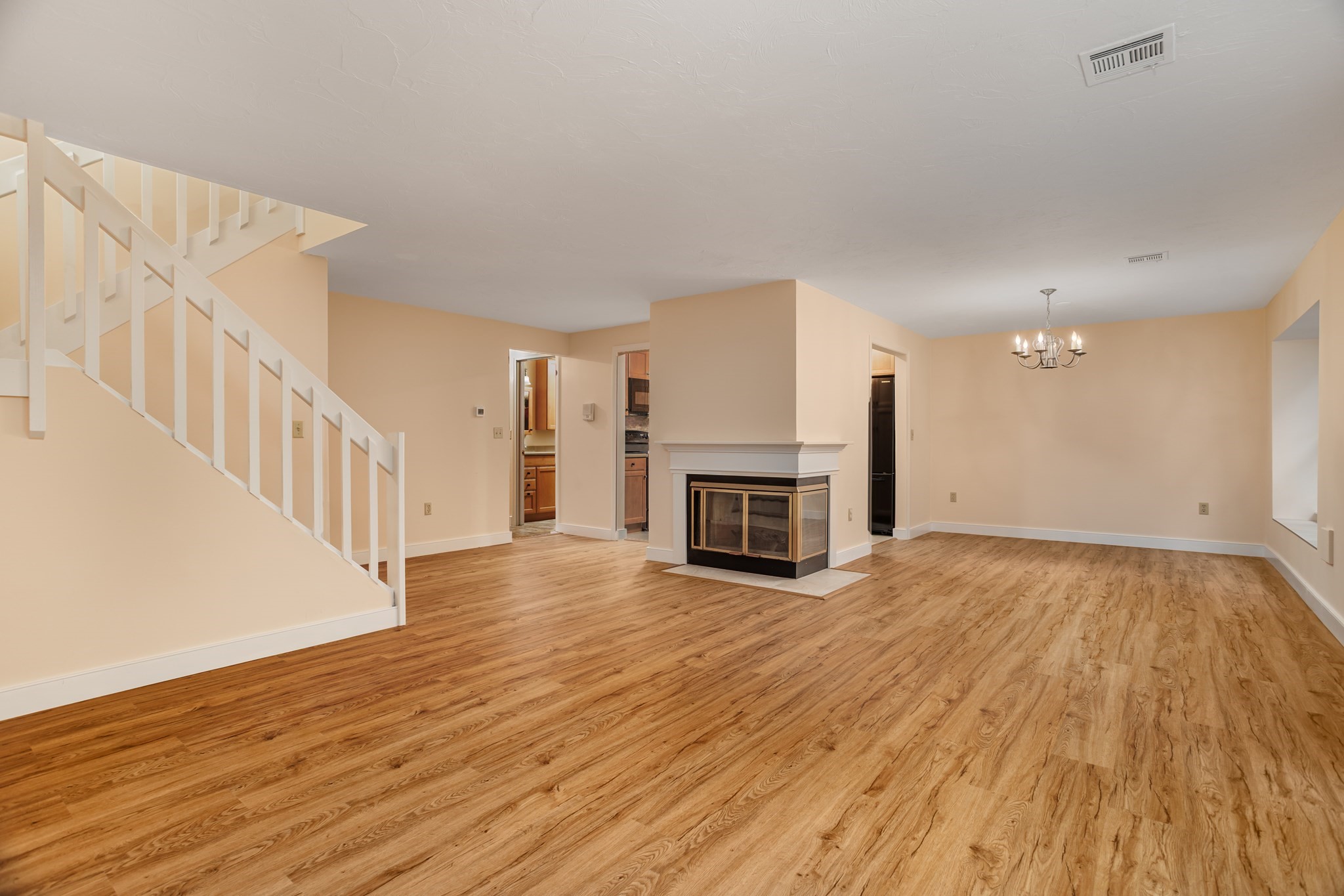212 Ridgefield Cir Unit 212B, Clinton, MA 01510 - Image 10