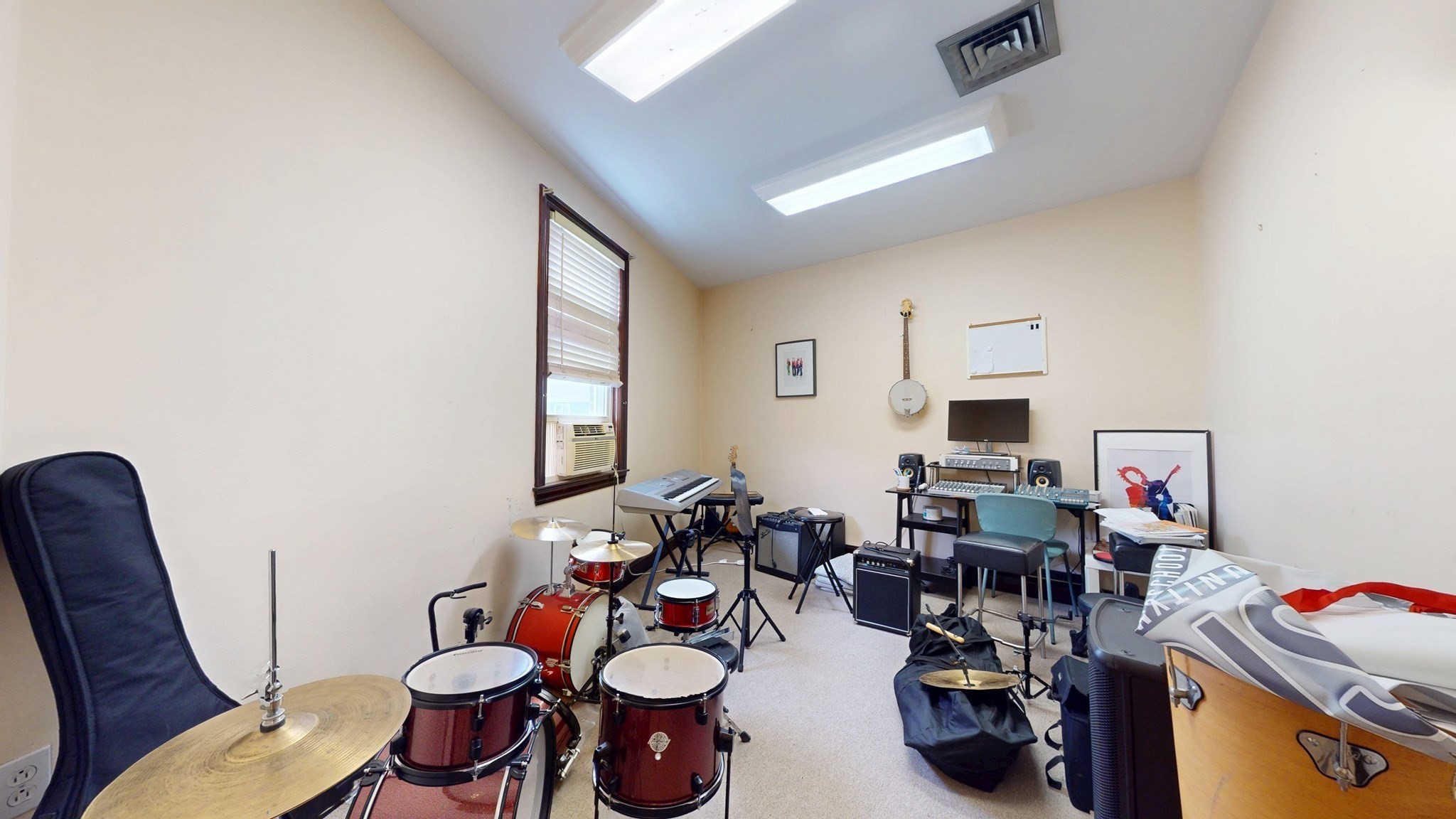 1 Sprague St, Revere, MA 02151 - Image 26