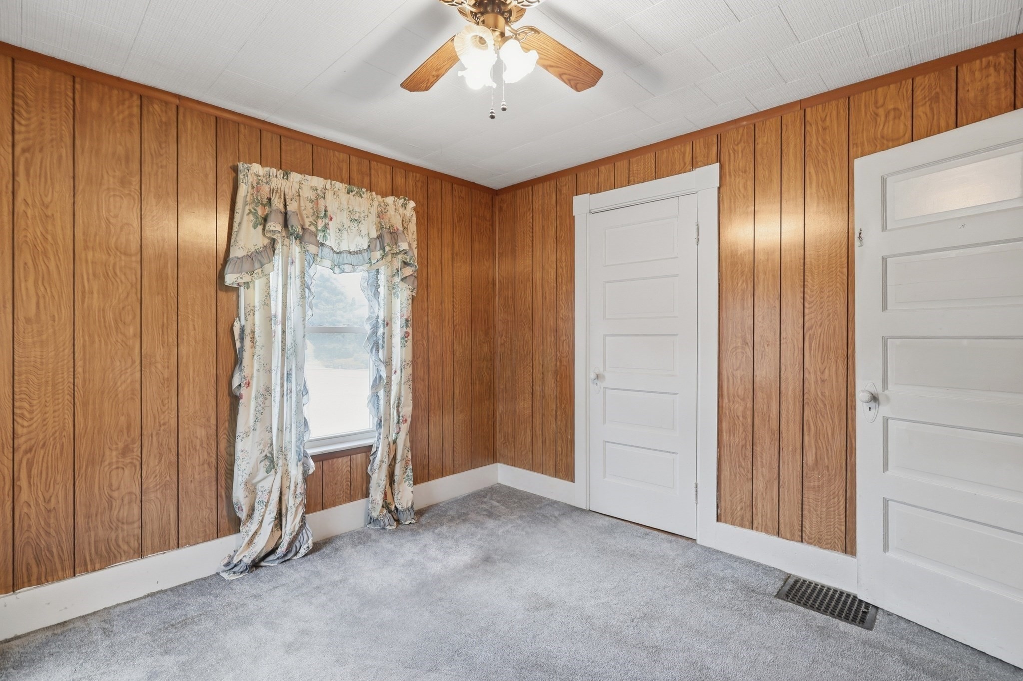 1113 Main Street, Leominster, MA 01453 - Image 13