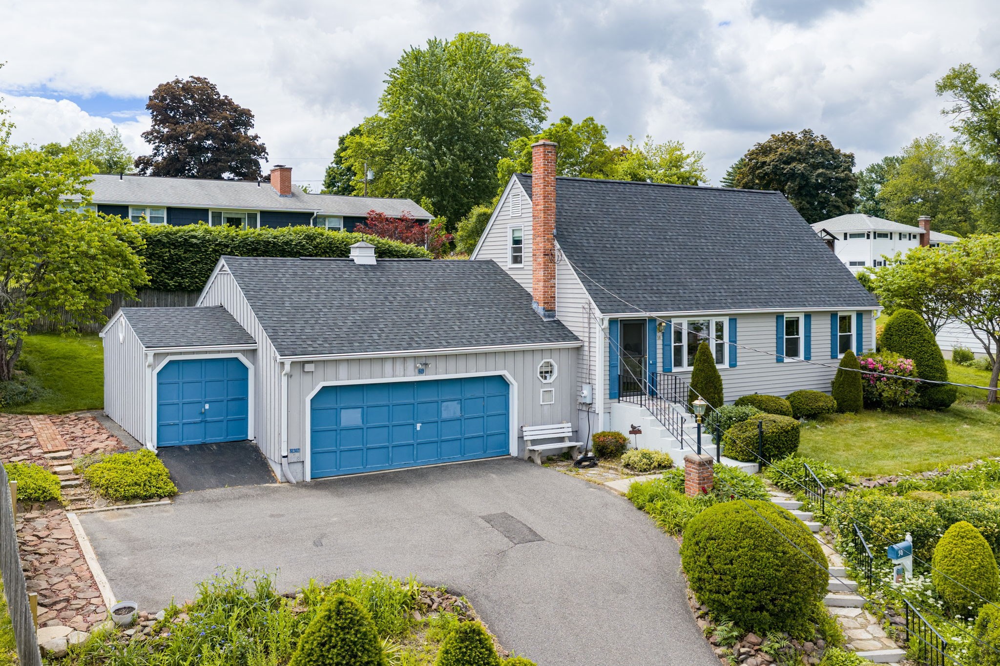 50 Emerson St, Springfield, MA 01108