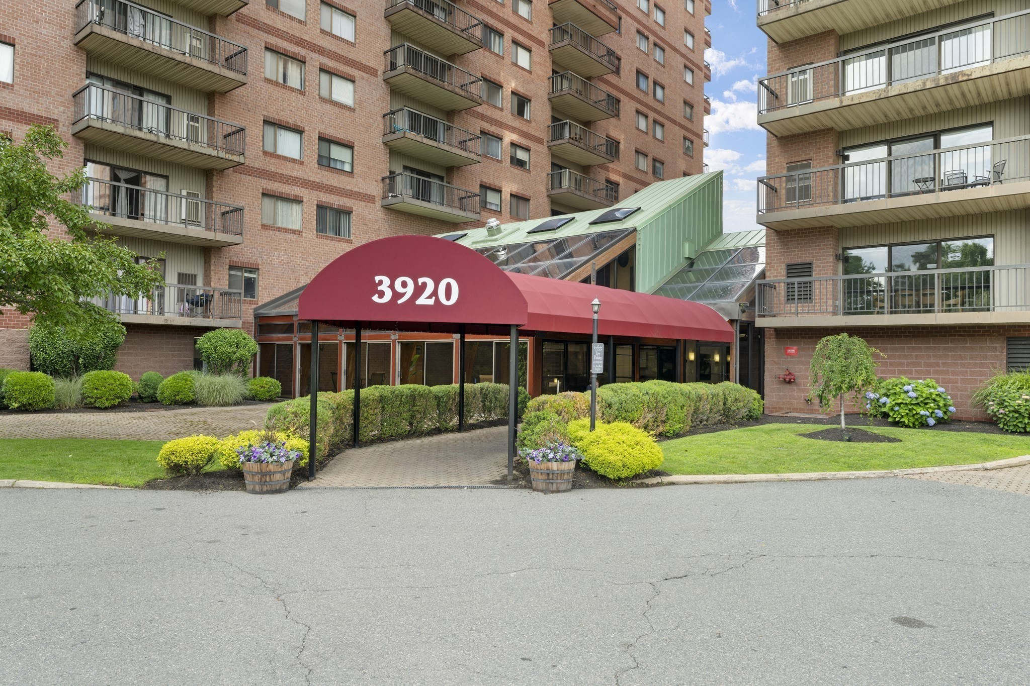 3920 Mystic Valley Pkwy Unit 514, Medford, MA 02155