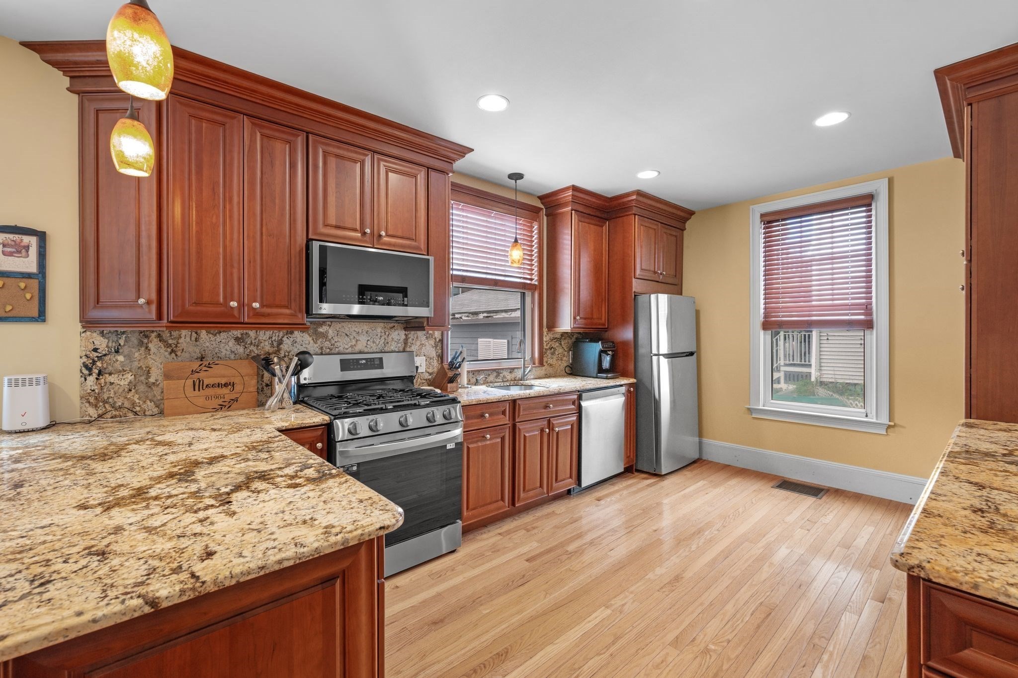 15 Grosvenor Park, Lynn, MA 01902 - Image 13