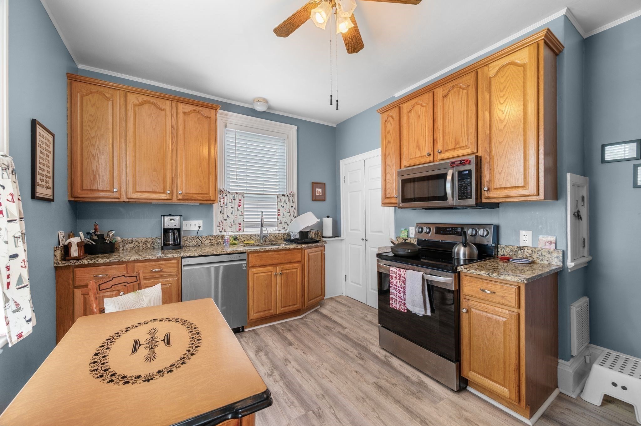 15 Grosvenor Park, Lynn, MA 01902 - Image 21