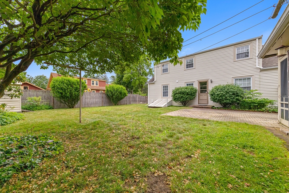 9 Auburn Rd, Beverly, MA Image 4