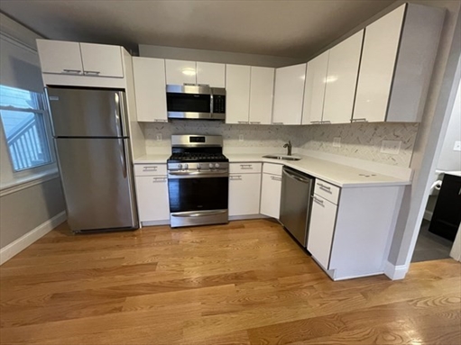 124 Berkshire St, Apt 4