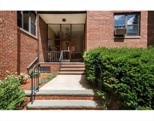 53 Harvard Ave, Apt 1