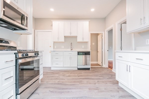 16 Rossmore Rd, Apt 1