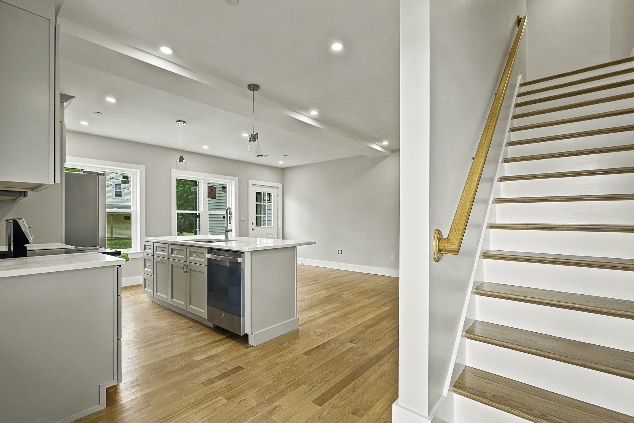 4 Mayhew St, Framingham, MA 01702 - Image 22