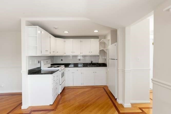 54 Lexington Ave Unit 32, Gloucester, MA 01930 - Image 7