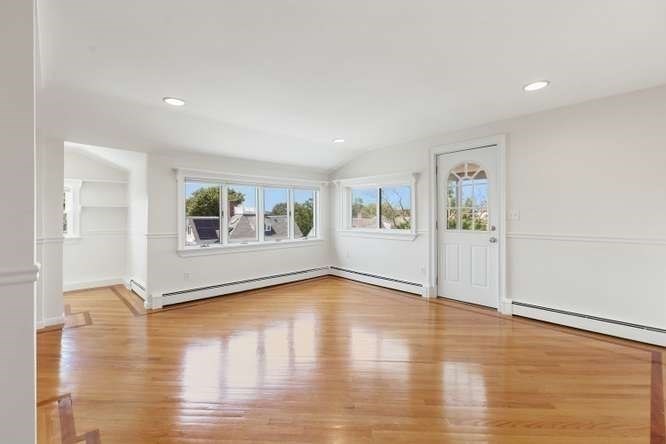 54 Lexington Ave Unit 32, Gloucester, MA 01930 - Image 9