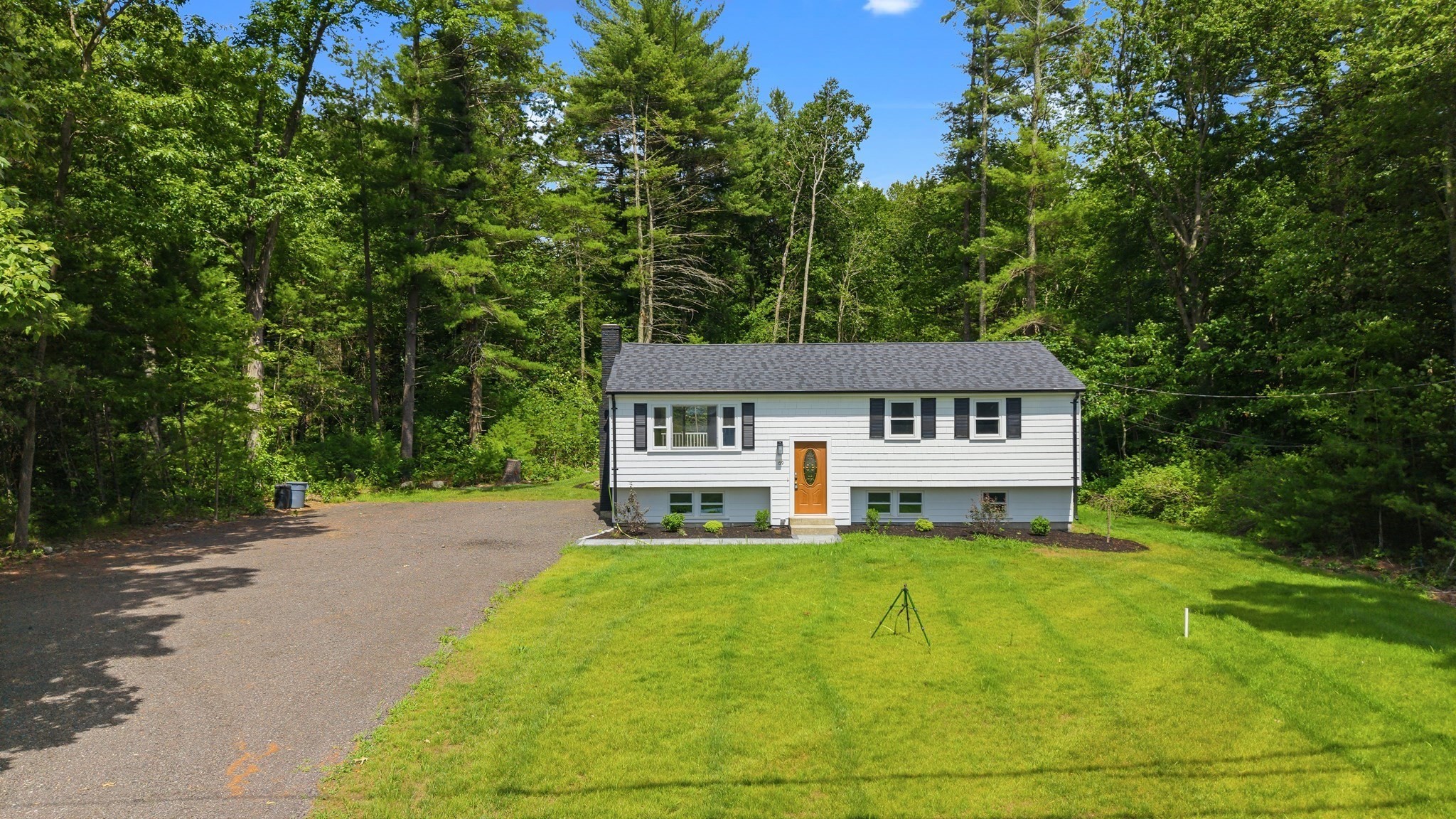 159 Walnut St, Halifax, MA 02338