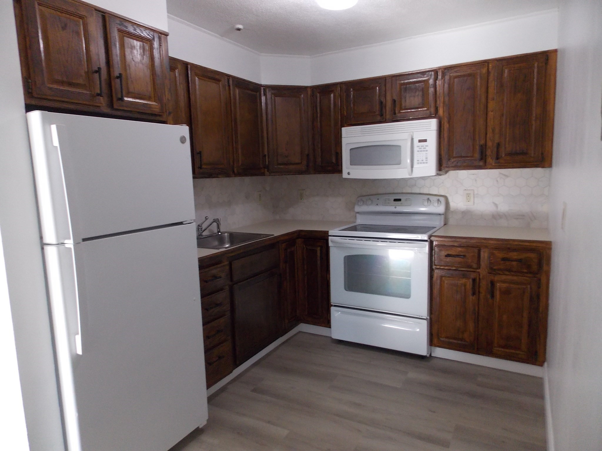 273 Boston Post Rd E Unit 12, Marlborough, MA 01752 - Image 2
